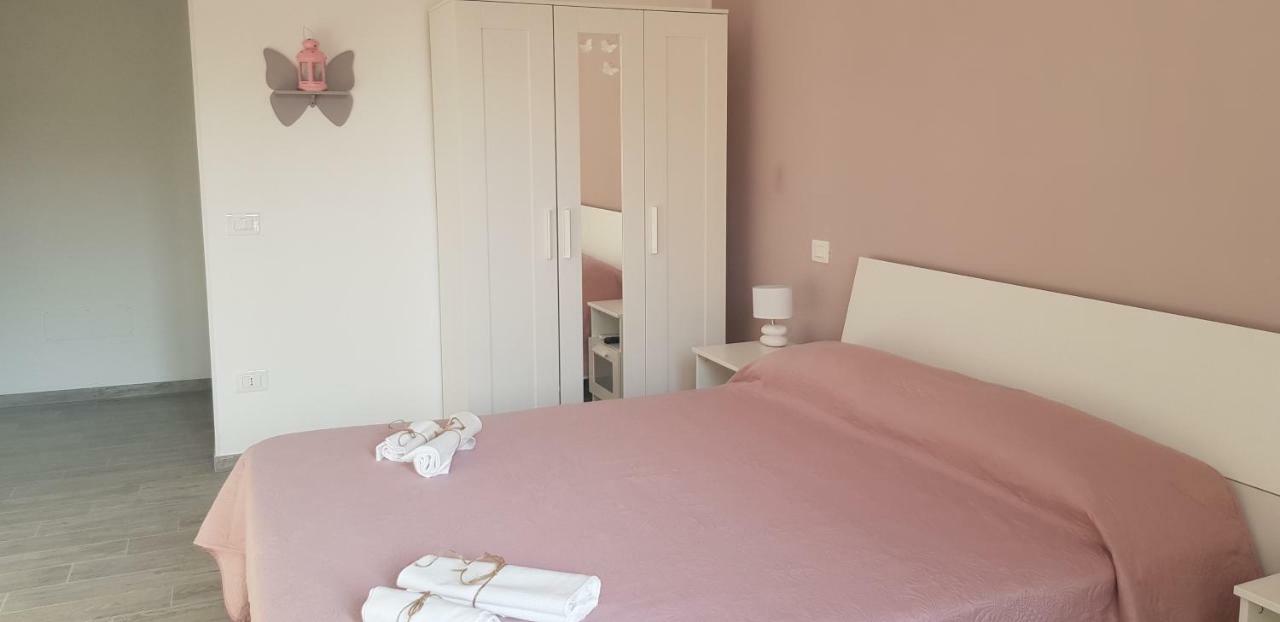 살레르노 Butterfly House B&B 외부 사진