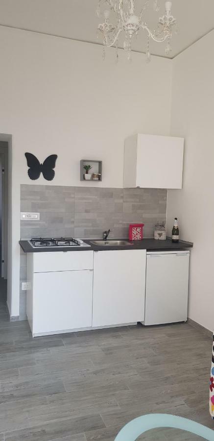 살레르노 Butterfly House B&B 외부 사진
