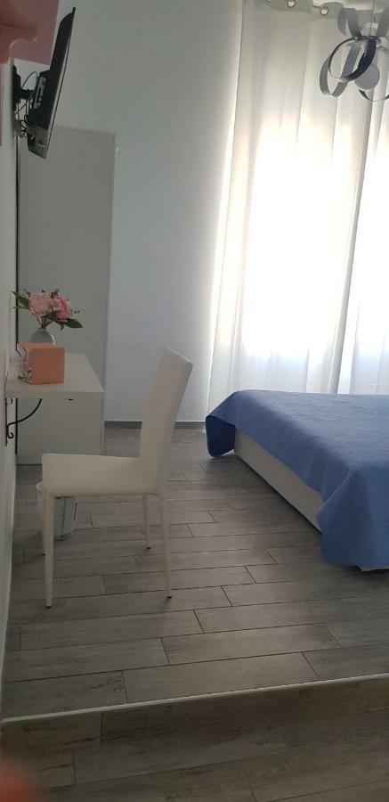 살레르노 Butterfly House B&B 외부 사진